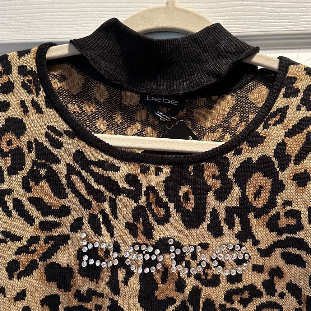 NWT! Bebe Basic Cheetah Rhinestone Logo Cutout Mo… - image 4